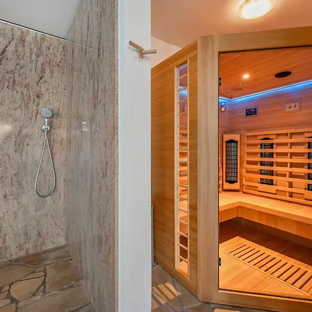 Mit Schwimmbad Und Infrarotsauna - Coastal Breeze Usedom *